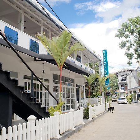 Bedspace Beach Unawatuna Luaran gambar