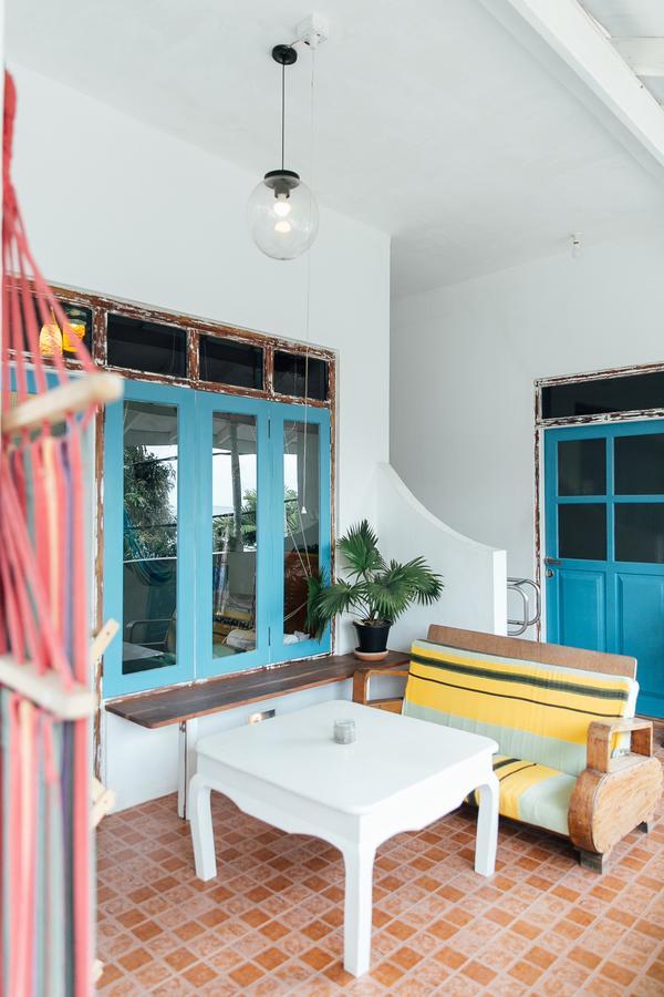 Bedspace Beach Unawatuna Luaran gambar